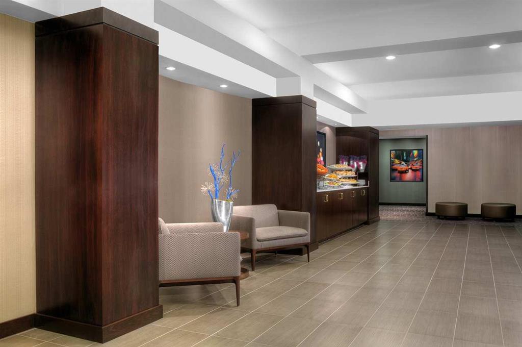 Doubletree Suites By Hilton Nyc - Times Square Нью-Йорк Интерьер фото